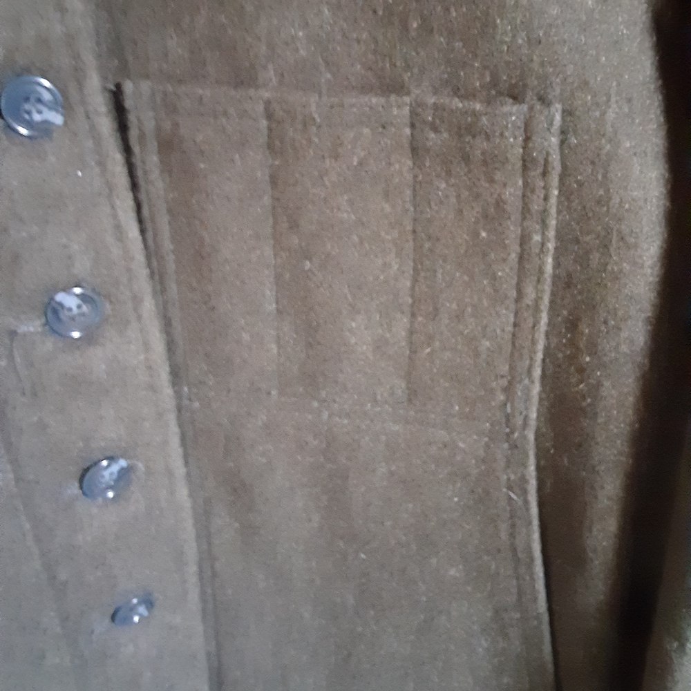 VINTAGE Woman's Filson Hunting Jacket - Picture 4 of 6